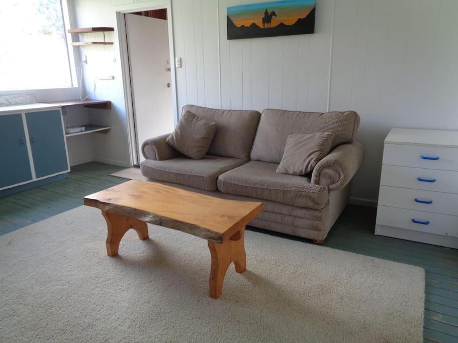 Apartament Rustic Woolshed Owen River Zewnętrze zdjęcie